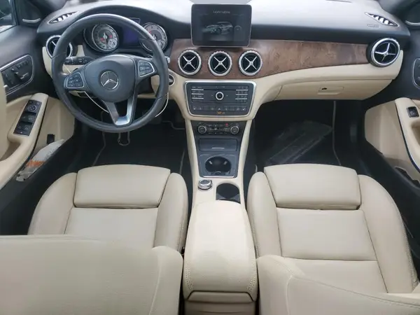 WDCTG4GB5HJ339053 2017 MERCEDES-BENZ GLA-KLASSE - Image 8