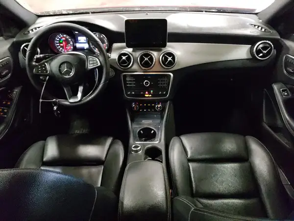 WDCTG4GB5HJ342826 2017 MERCEDES-BENZ GLA-KLASSE - Image 8