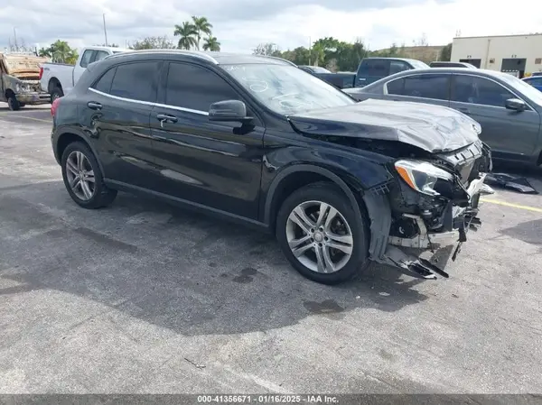 WDCTG4GB5HJ343619 2017 MERCEDES-BENZ GLA-KLASSE - Image 1