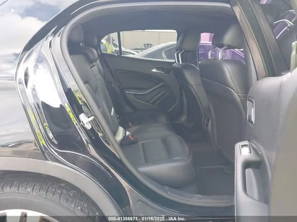 WDCTG4GB5HJ343619 2017 MERCEDES-BENZ GLA-KLASSE - Image 8