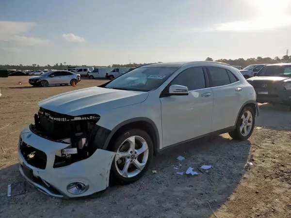 WDCTG4GB5JJ411116 2018 MERCEDES-BENZ GLA-KLASSE - Image 1