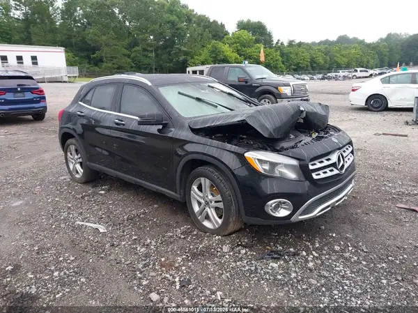 WDCTG4GB5JJ414551 2018 MERCEDES-BENZ GLA-KLASSE - Image 1