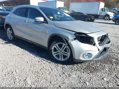 WDCTG4GB5JJ490318 2018 MERCEDES-BENZ GLA-KLASSE