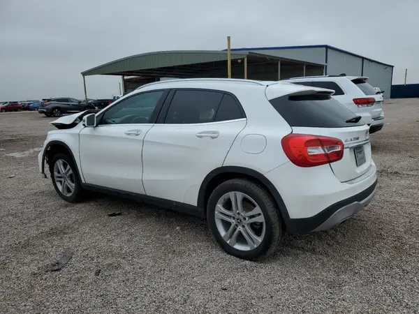 WDCTG4GB5KJ534044 2019 MERCEDES-BENZ GLA-KLASSE - Image 2