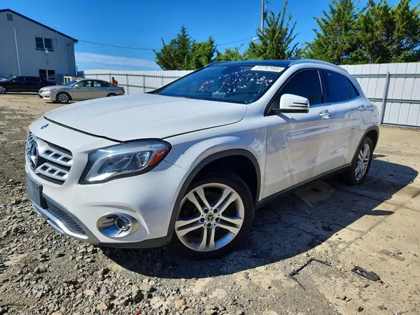 WDCTG4GB5KJ547313 2019 MERCEDES-BENZ GLA-KLASSE - Image 1
