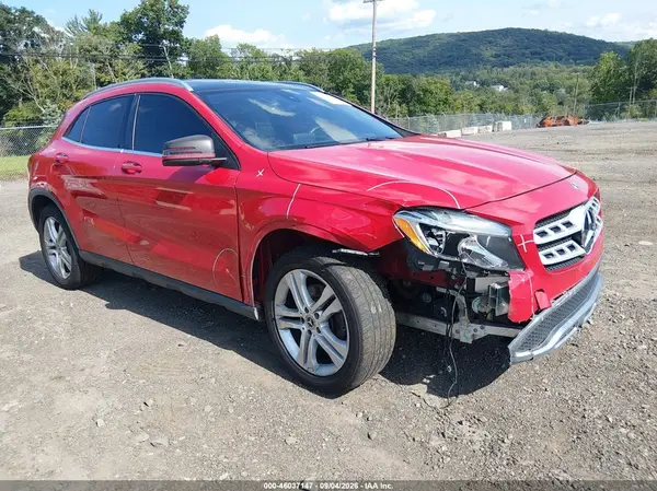 WDCTG4GB5KJ552964 2019 MERCEDES-BENZ GLA-KLASSE - Image 1