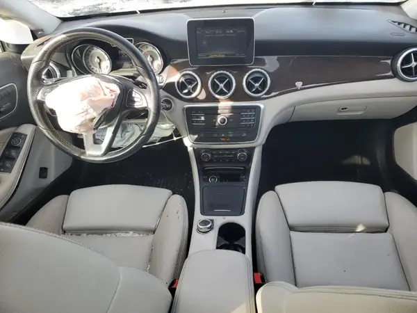 WDCTG4GB6GJ211046 2016 MERCEDES-BENZ GLA-KLASSE - Image 8