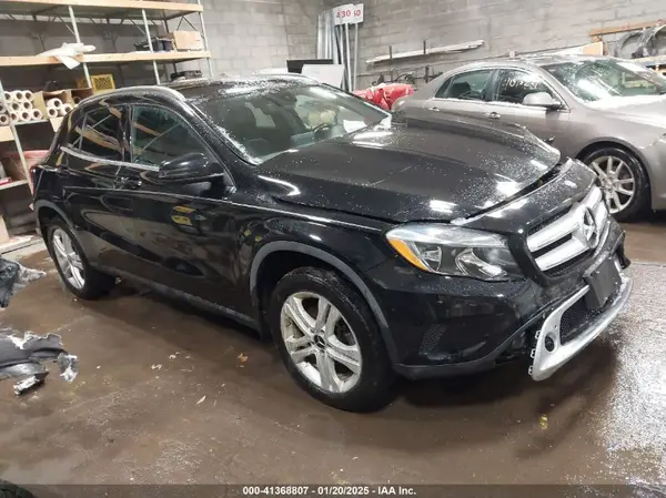 WDCTG4GB6GJ218563 2016 MERCEDES-BENZ GLA-KLASSE - Image 1