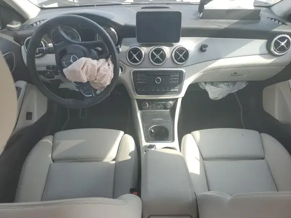WDCTG4GB6HJ290963 2017 MERCEDES-BENZ GLA-KLASSE - Image 8