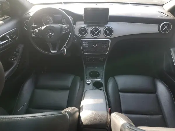 WDCTG4GB6HJ345928 2017 MERCEDES-BENZ GLA-KLASSE - Image 8