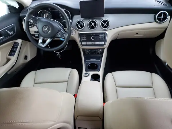 WDCTG4GB6JJ465444 2018 MERCEDES-BENZ GLA-KLASSE - Image 8