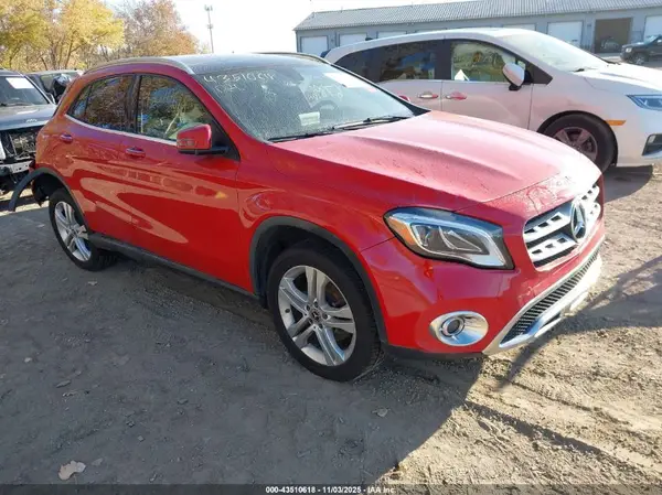 WDCTG4GB6JJ487038 2018 MERCEDES-BENZ GLA-KLASSE - Image 1