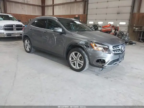 WDCTG4GB6JJ512410 2018 MERCEDES-BENZ GLA-KLASSE - Image 1