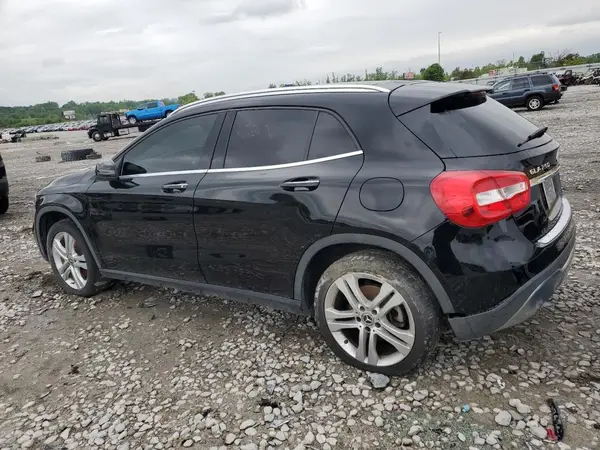WDCTG4GB6JJ530986 2018 MERCEDES-BENZ GLA-KLASSE - Image 2