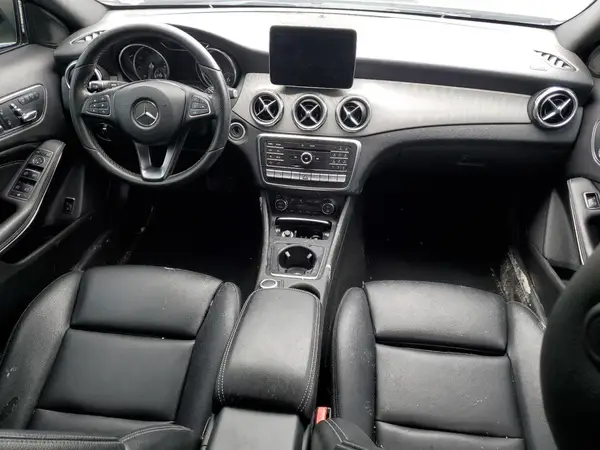 WDCTG4GB6JJ530986 2018 MERCEDES-BENZ GLA-KLASSE - Image 8