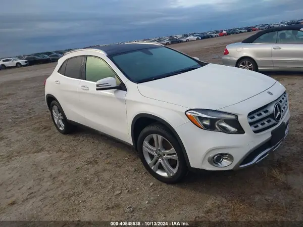 WDCTG4GB6KJ547501 2019 MERCEDES-BENZ GLA-KLASSE - Image 1