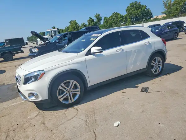 WDCTG4GB6KU005524 2019 MERCEDES-BENZ GLA-KLASSE - Image 1
