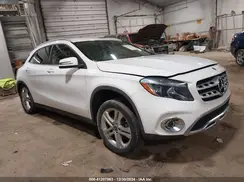 WDCTG4GB6KU015339 2019 MERCEDES-BENZ GLA-KLASSE