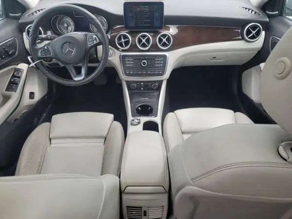 WDCTG4GB7HJ358462 2017 MERCEDES-BENZ GLA-KLASSE - Image 8
