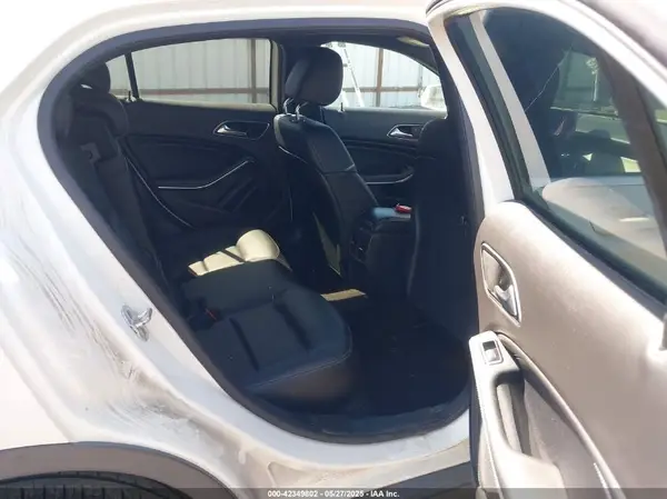 WDCTG4GB7JJ417354 2018 MERCEDES-BENZ GLA-KLASSE - Image 8