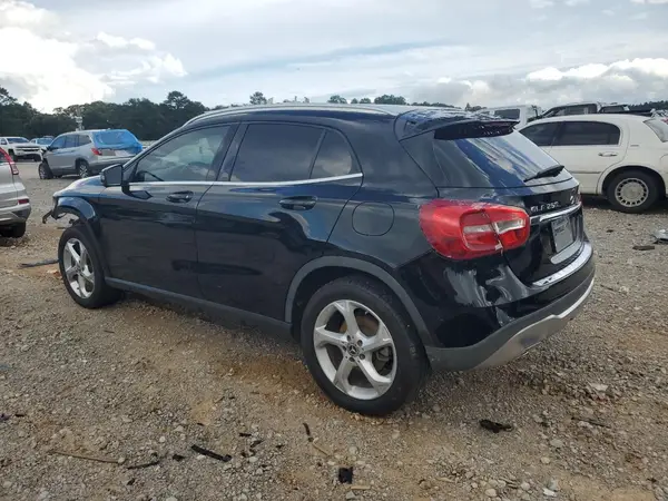 WDCTG4GB7JJ433019 2018 MERCEDES-BENZ GLA-KLASSE - Image 2