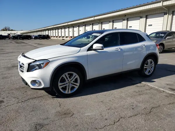 WDCTG4GB7JJ476890 2018 MERCEDES-BENZ GLA-KLASSE - Image 1