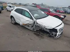 WDCTG4GB7KJ550701 2019 MERCEDES-BENZ GLA-KLASSE