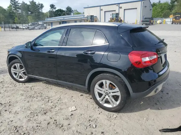 WDCTG4GB7KU011350 2019 MERCEDES-BENZ GLA-KLASSE - Image 2