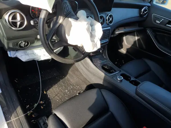 WDCTG4GB7KU012532 2019 MERCEDES-BENZ GLA-KLASSE - Image 8