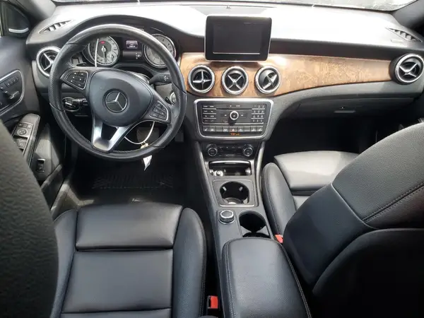 WDCTG4GB8GJ233033 2016 MERCEDES-BENZ GLA-KLASSE - Image 8