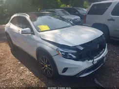 WDCTG4GB8HJ293766 2017 MERCEDES-BENZ GLA-KLASSE