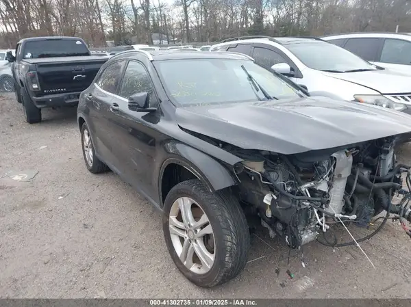 WDCTG4GB8HJ328158 2017 MERCEDES-BENZ GLA-KLASSE - Image 1