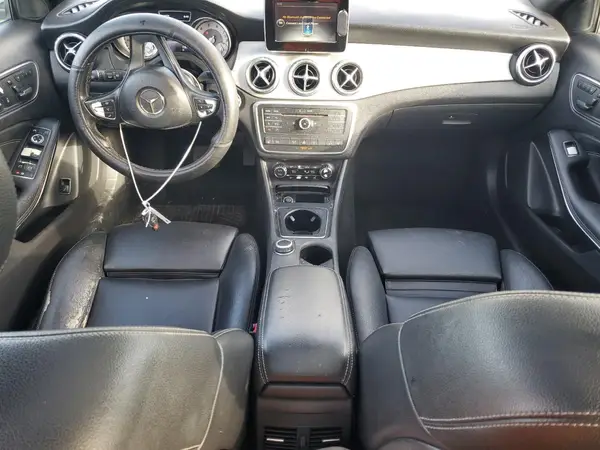 WDCTG4GB8HJ338415 2017 MERCEDES-BENZ GLA-KLASSE - Image 8