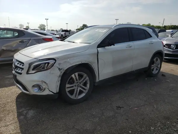 WDCTG4GB8JJ440772 2018 MERCEDES-BENZ GLA-KLASSE - Image 1