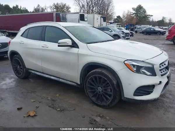 WDCTG4GB8JJ457541 2018 MERCEDES-BENZ GLA-KLASSE - Image 1