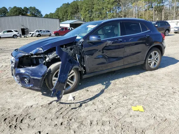 WDCTG4GB8JJ518354 2018 MERCEDES-BENZ GLA-KLASSE - Image 1