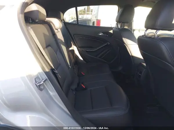 WDCTG4GB8JJ521027 2018 MERCEDES-BENZ GLA-KLASSE - Image 8