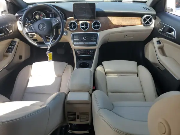 WDCTG4GB8JJ527667 2018 MERCEDES-BENZ GLA-KLASSE - Image 8