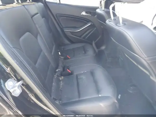 WDCTG4GB8KJ549024 2019 MERCEDES-BENZ GLA-KLASSE - Image 8