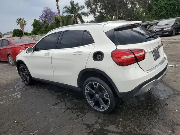 WDCTG4GB8KJ551159 2019 MERCEDES-BENZ GLA-KLASSE - Image 2
