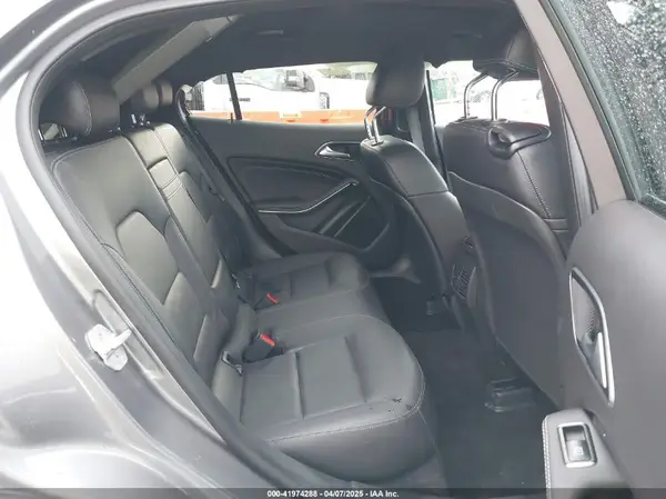 WDCTG4GB9GJ208819 2016 MERCEDES-BENZ GLA-KLASSE - Image 8
