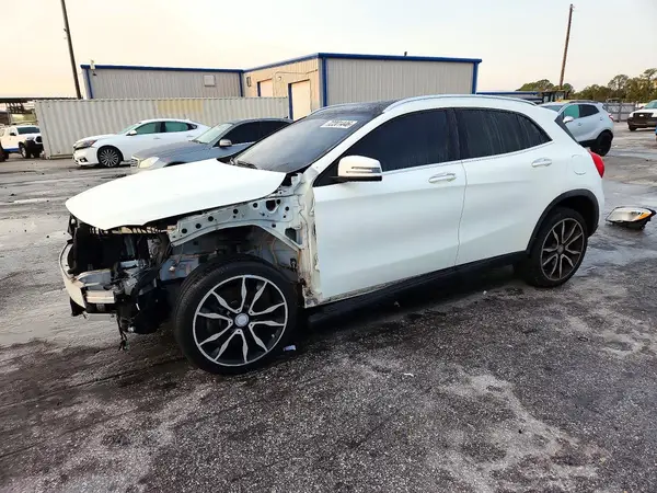 WDCTG4GB9GJ229699 2016 MERCEDES-BENZ GLA-KLASSE - Image 1