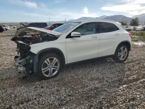 WDCTG4GB9GJ277557 2016 MERCEDES-BENZ GLA-KLASSE - Image 1
