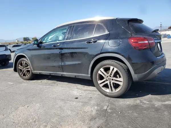 WDCTG4GB9KU020373 2019 MERCEDES-BENZ GLA-KLASSE - Image 2