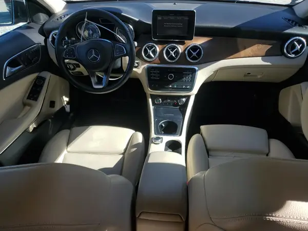 WDCTG4GBXHJ328114 2017 MERCEDES-BENZ GLA-KLASSE - Image 8