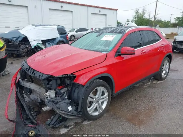 WDCTG4GBXJJ393437 2018 MERCEDES-BENZ GLA-KLASSE - Image 2