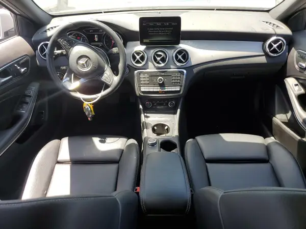 WDCTG4GBXJJ410866 2018 MERCEDES-BENZ GLA-KLASSE - Image 8