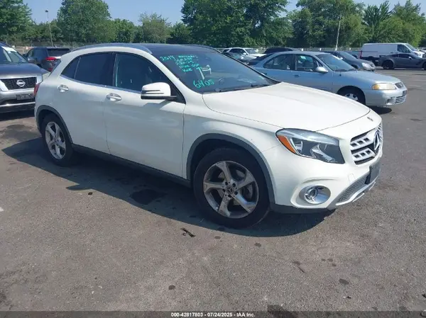 WDCTG4GBXJJ426405 2018 MERCEDES-BENZ GLA-KLASSE - Image 1