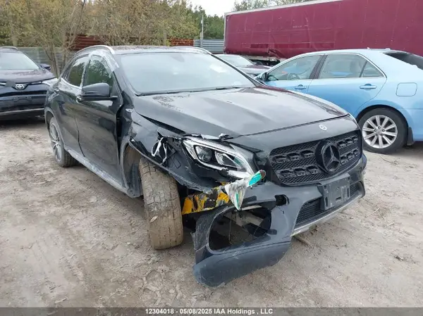 WDCTG4GBXJJ427571 2018 MERCEDES-BENZ GLA-KLASSE - Image 1