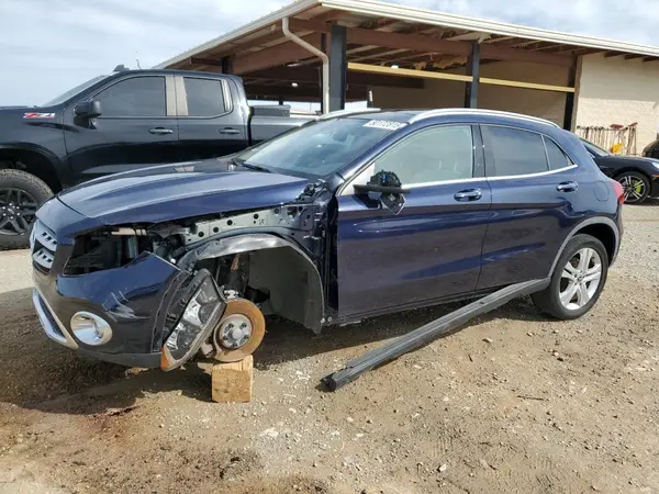 WDCTG4GBXJJ466676 2018 MERCEDES-BENZ GLA-KLASSE - Image 1